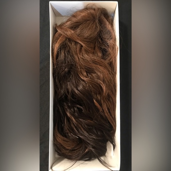 NWT Balayage Wig - Picture 2 of 4